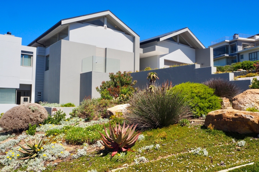 5 Bedroom Property for Sale in Pinnacle Point Golf Estate Western Cape
